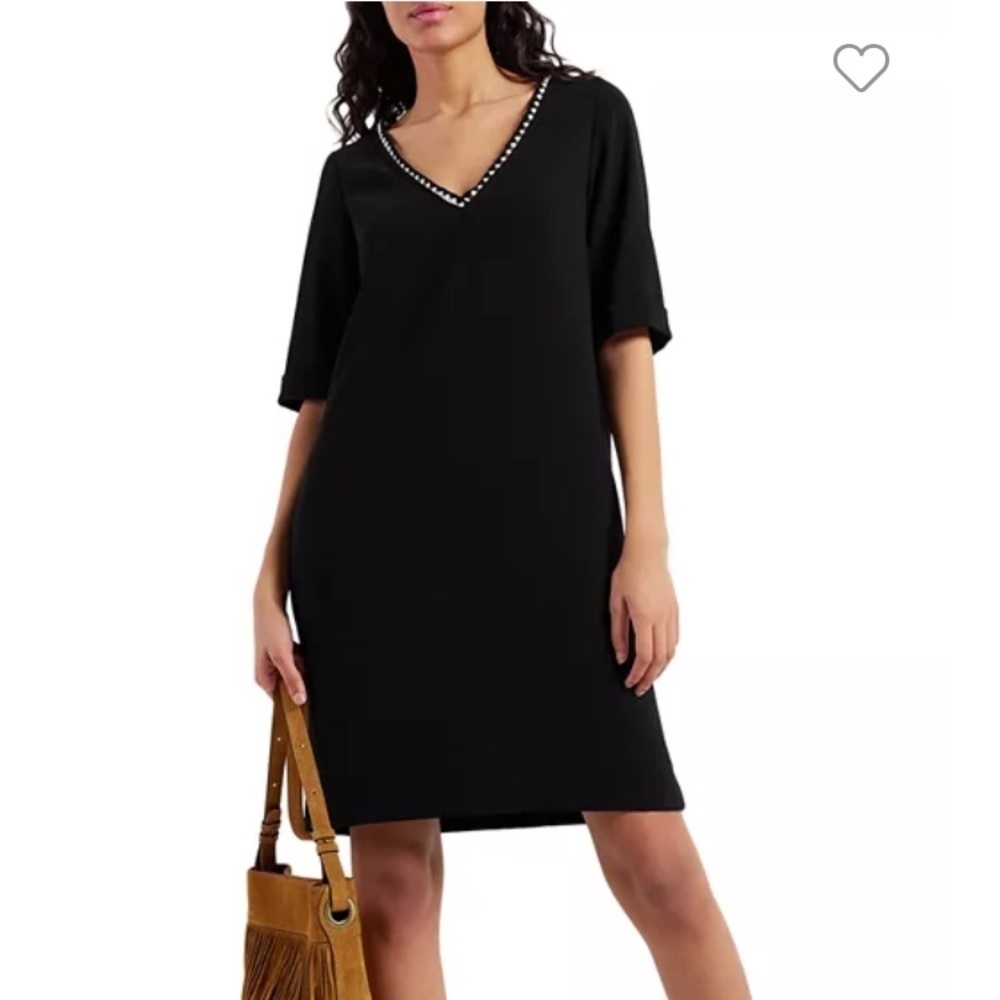Gerard Darel
Jackie Dress black pockets size 42 classic elegant midi v neck
